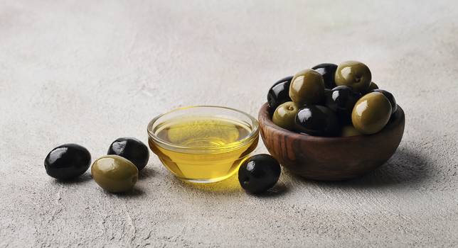  Kan man värma olivolja? En näringsfysiolog avlivar myter om livsmedlet.
